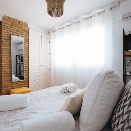 Cozy Attic With Terrace- 1Bd 1Bth- San Vicente Apartment เซบีญา ภายนอก รูปภาพ