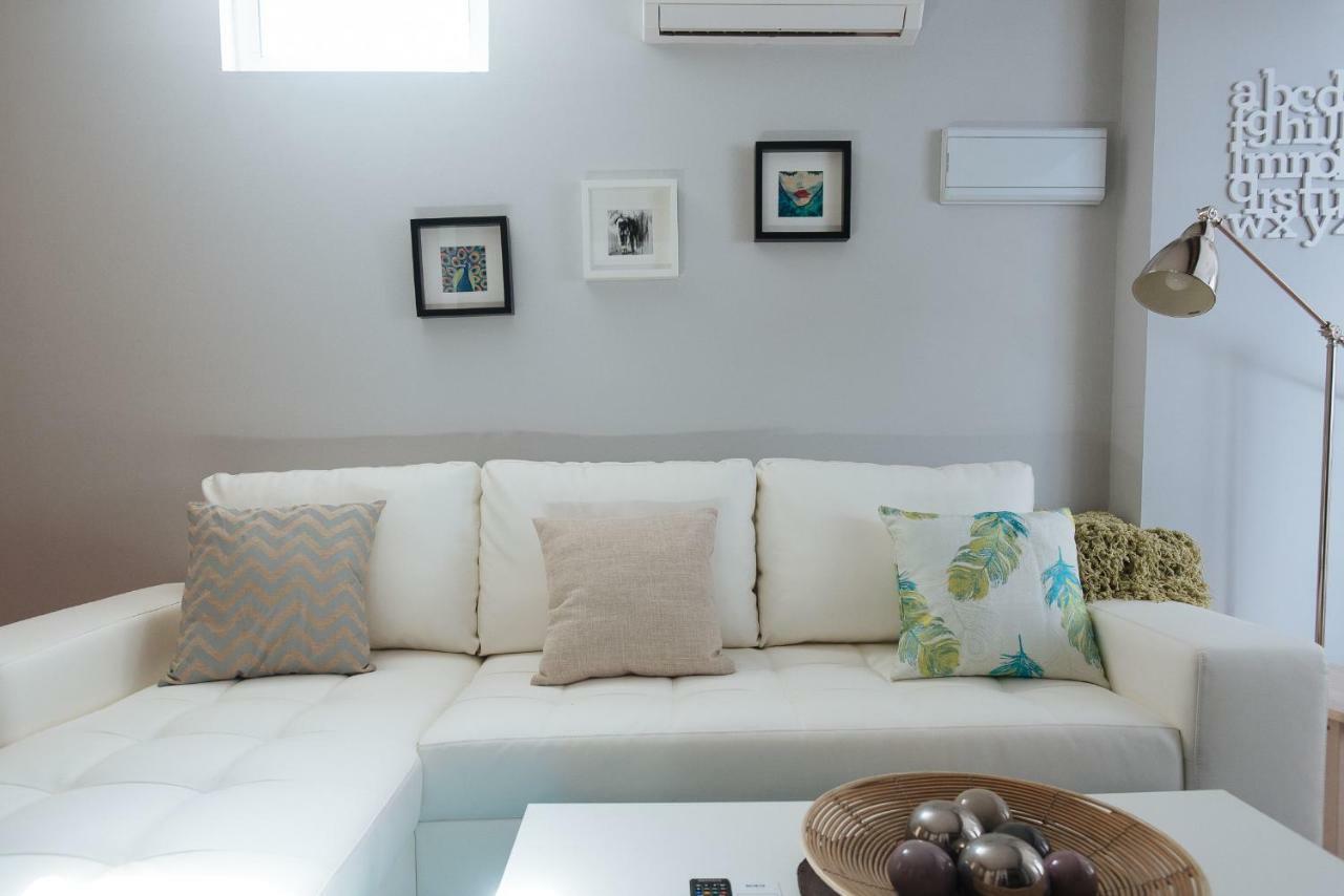 Cozy Attic With Terrace- 1Bd 1Bth- San Vicente Apartment เซบีญา ภายนอก รูปภาพ