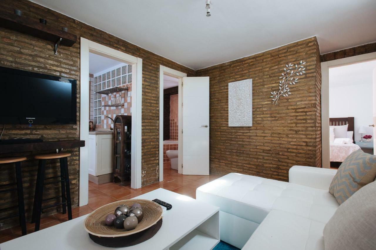 Cozy Attic With Terrace- 1Bd 1Bth- San Vicente Apartment เซบีญา ภายนอก รูปภาพ