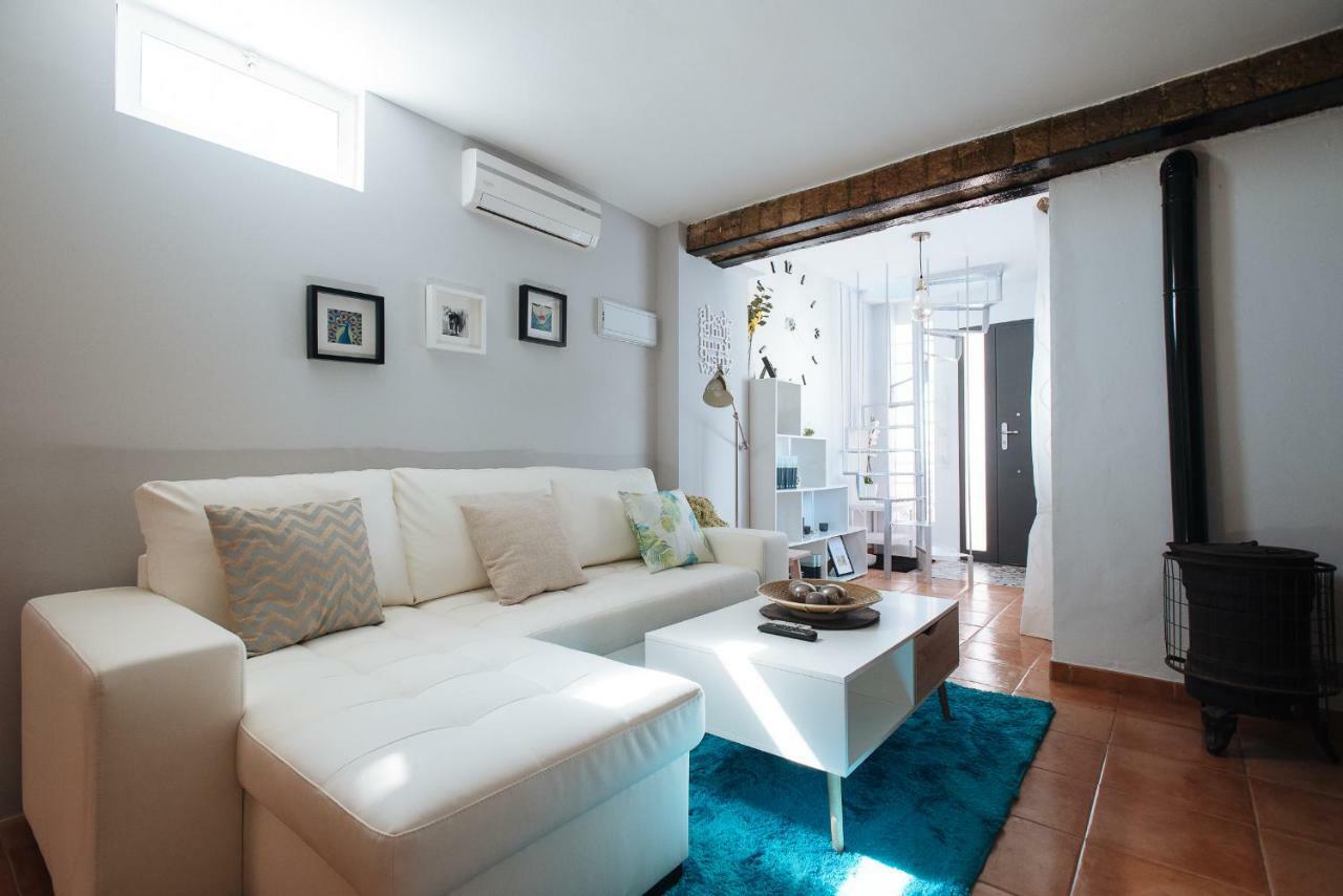 Cozy Attic With Terrace- 1Bd 1Bth- San Vicente Apartment เซบีญา ภายนอก รูปภาพ